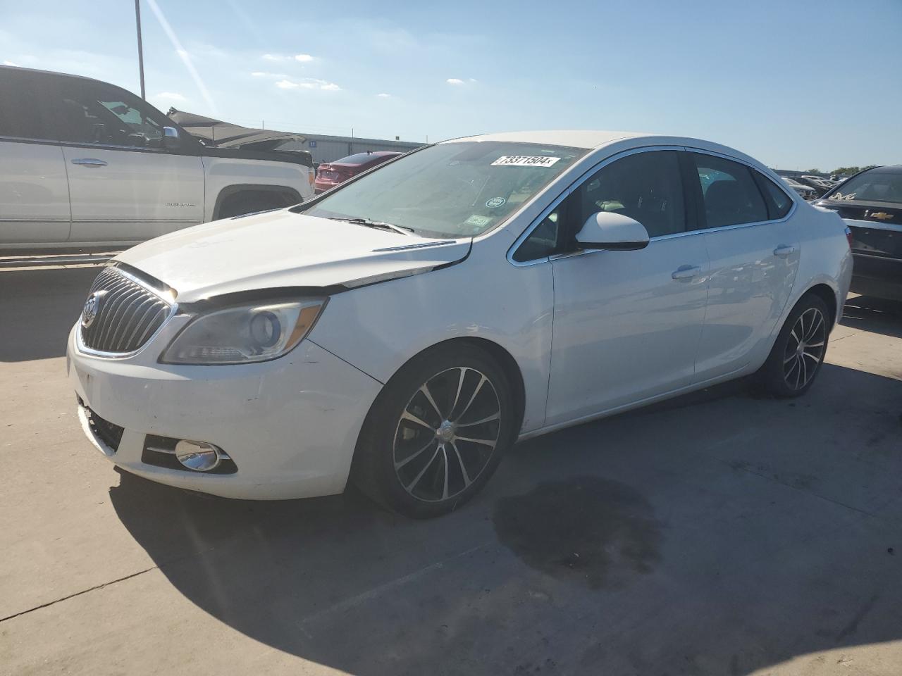 Buick Verano 2017 Sport Touring (1SH)