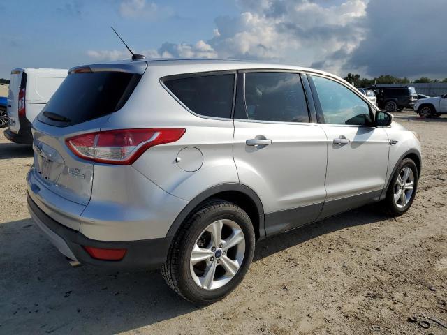 VIN 1FMCU0GXXEUD85101 2014 Ford Escape, SE no.3