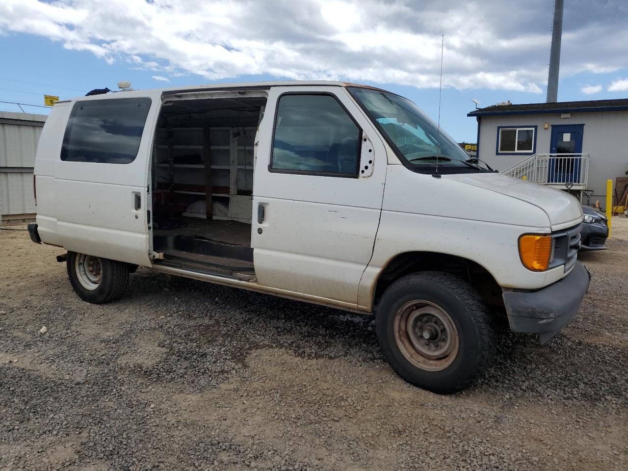 Lot #2926312382 2003 FORD ECONOLINE