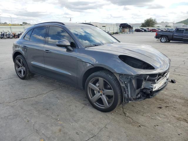 VIN WP1AB2A57FLB42985 2015 Porsche Macan, S no.4