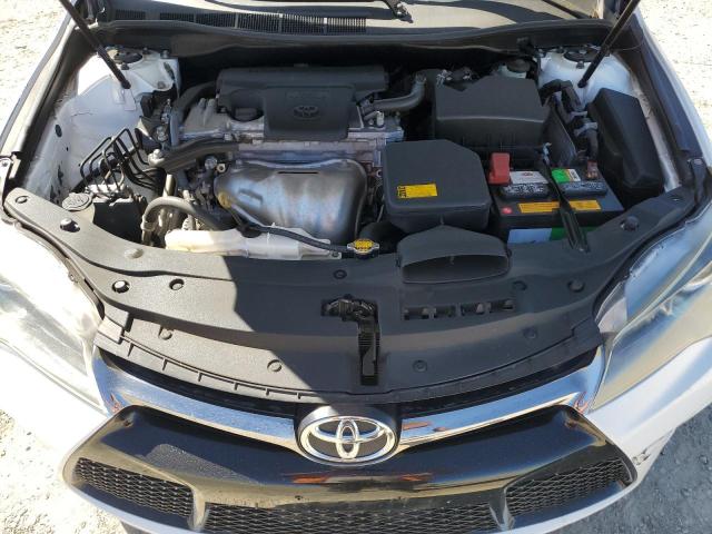 VIN 4T1BF1FK8FU027045 2015 Toyota Camry, LE no.11