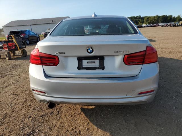 VIN WBA8A3C57JA489384 2018 BMW 3 Series, 320 XI no.6