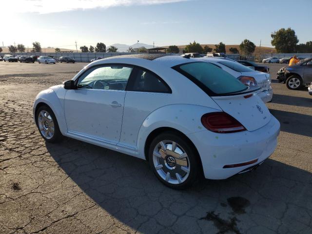 2019 VOLKSWAGEN BEETLE SE 3VWJD7AT3KM716429