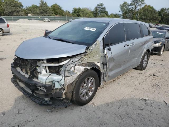 2021 TOYOTA SIENNA XLE - 5TDYSKFC0MS002229