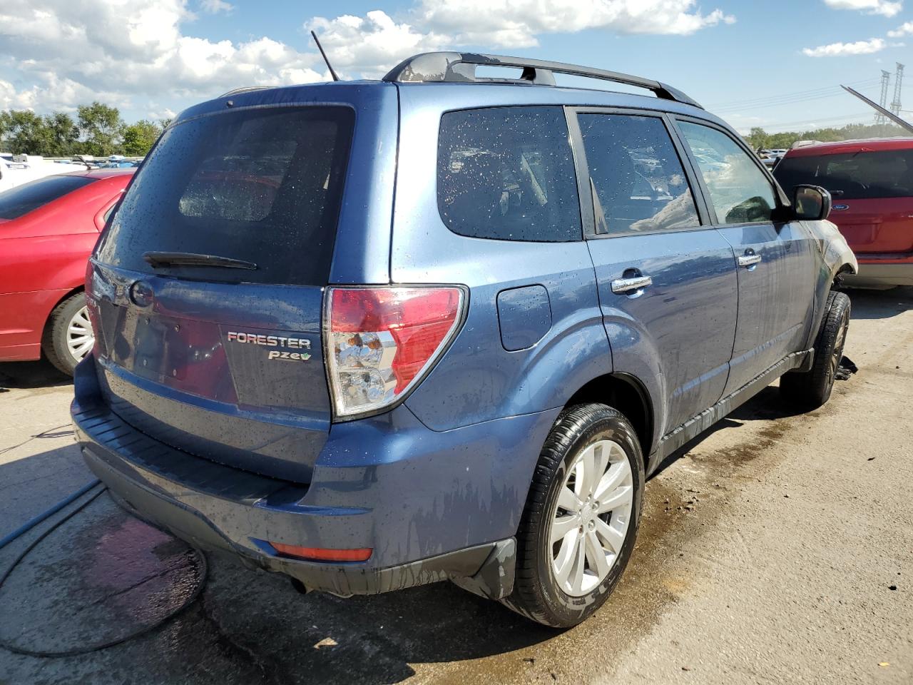 Lot #2907359022 2013 SUBARU FORESTER 2