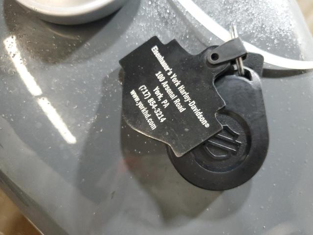 2022 HARLEY-DAVIDSON XL883 N 1HD4LE217NB404726