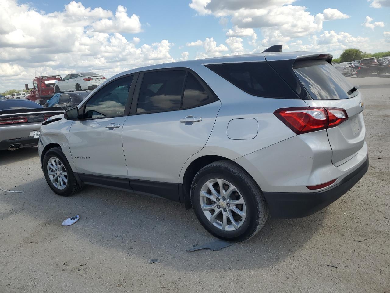 CHEVROLET EQUINOX LS 2021 silver  gas 3GNAXHEV7MS170462 photo #3