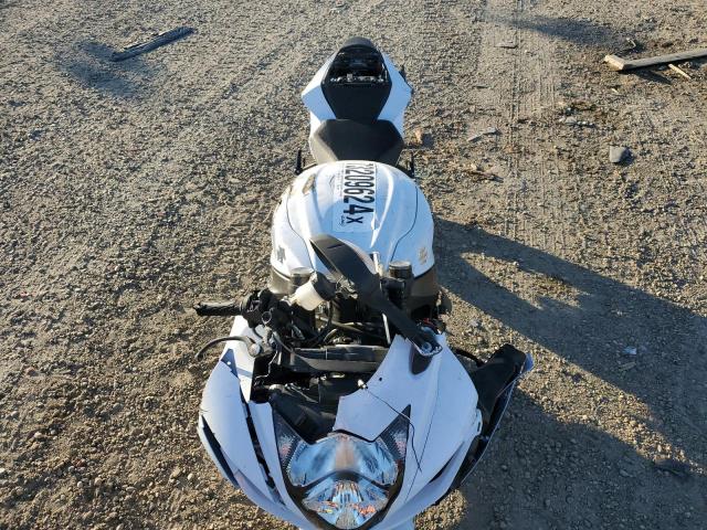 2020 SUZUKI GSX-R600 JS1GN7FA4L7100777