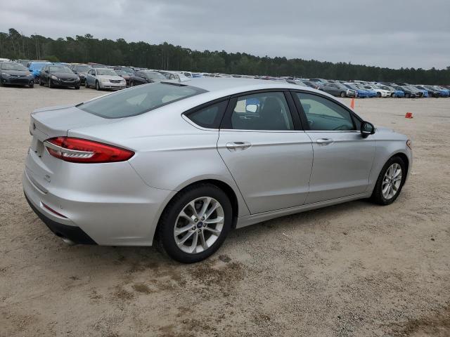 VIN 3FA6P0HD2KR107783 2019 Ford Fusion, SE no.3