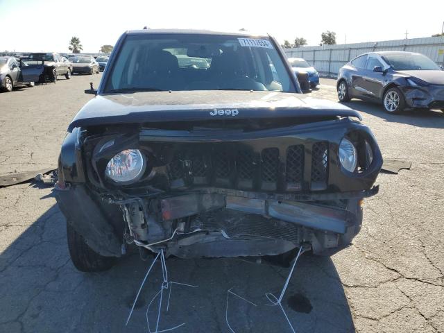 VIN 1C4NJRBB9HD138047 2017 Jeep Patriot, Sport no.5