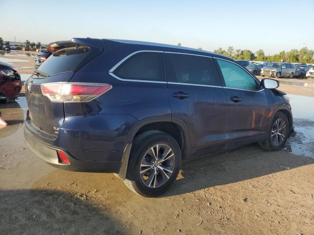 VIN 5TDJKRFH1GS255635 2016 Toyota Highlander, Xle no.3