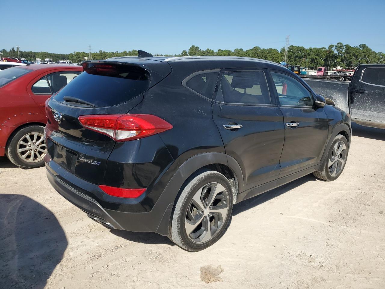 Lot #2902639193 2016 HYUNDAI TUCSON LIM