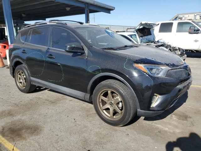 VIN 2T3BFREV8JW810344 2018 Toyota RAV4, LE no.4