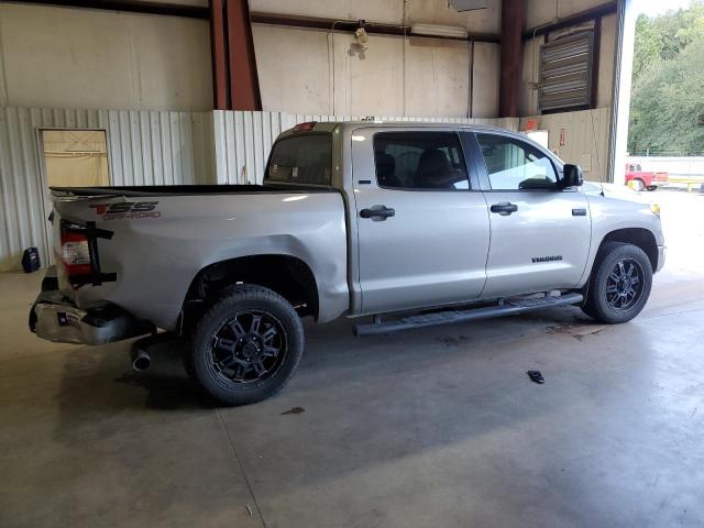 VIN 5TFDW5F10GX544013 2016 Toyota Tundra, Crewmax Sr5 no.3