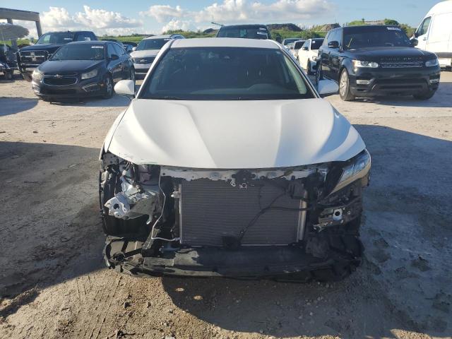 VIN 4T1G11AK1MU451921 2021 Toyota Camry, SE no.5