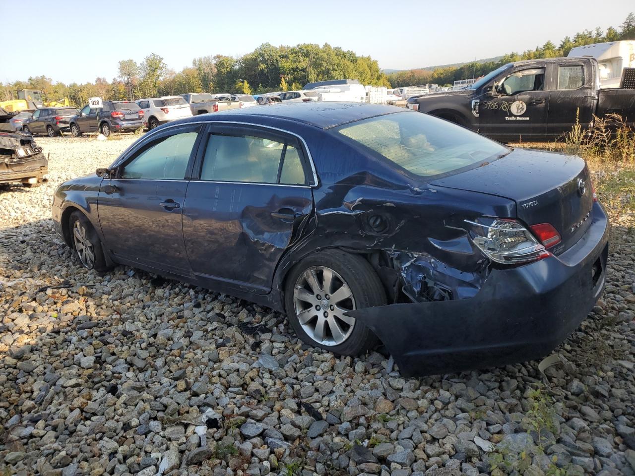 Lot #2876830535 2005 TOYOTA AVALON XL