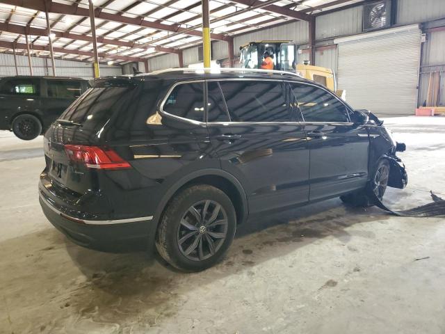 VIN 3VVMB7AX5PM005588 2023 Volkswagen Tiguan, SE no.3