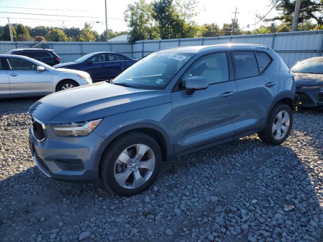 VOLVO XC40 T4 MO 2020 gray  gas YV4AC2HK8L2210655 photo #1