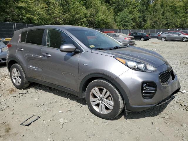 VIN KNDPMCAC7H7247015 2017 KIA Sportage, LX no.4