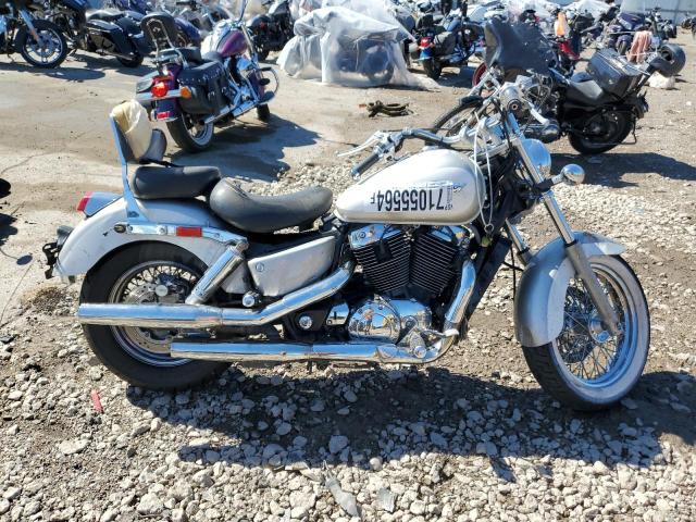 HONDA VT1100 C2A 1997 two tone road/str gas 1HFSC3235VA202896 photo #1