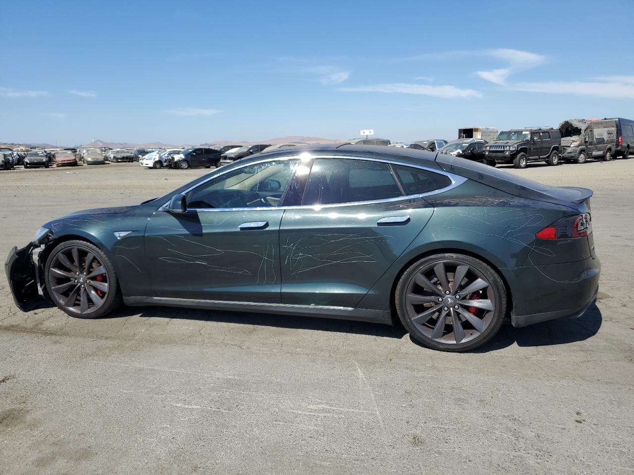 Lot #2989403656 2014 TESLA MODEL S