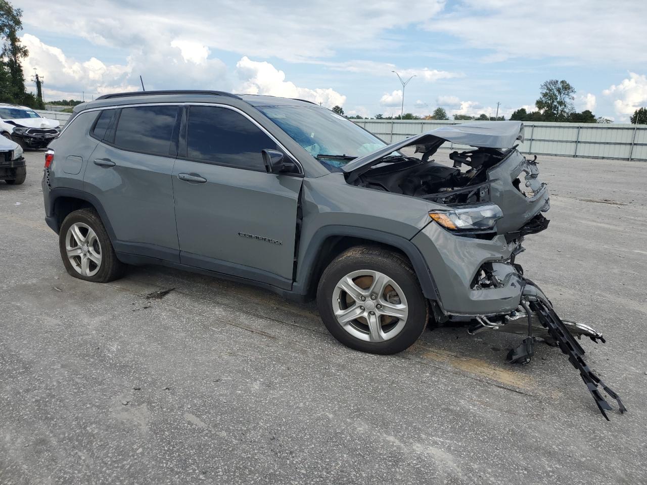 Lot #2935902940 2023 JEEP COMPASS LA