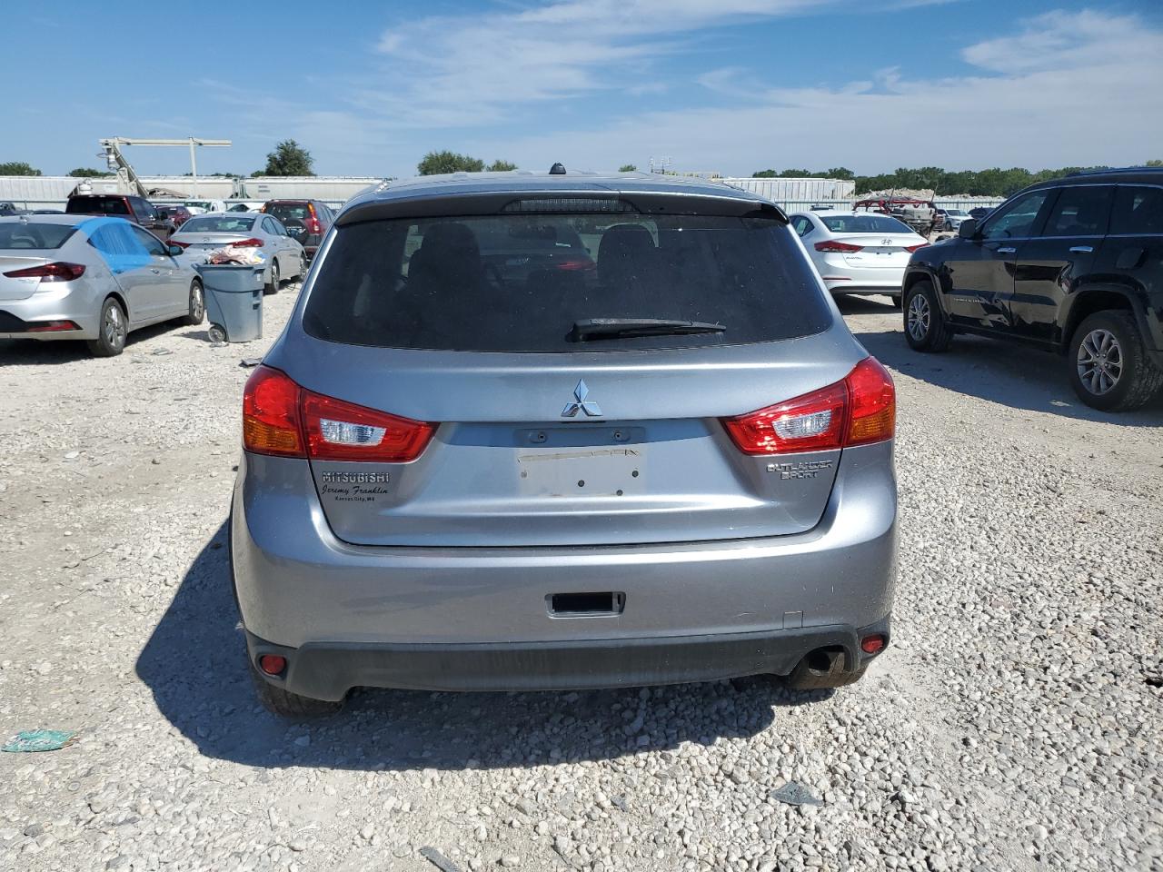 Lot #2897247329 2016 MITSUBISHI OUTLANDER