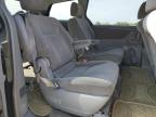 TOYOTA SIENNA LE photo