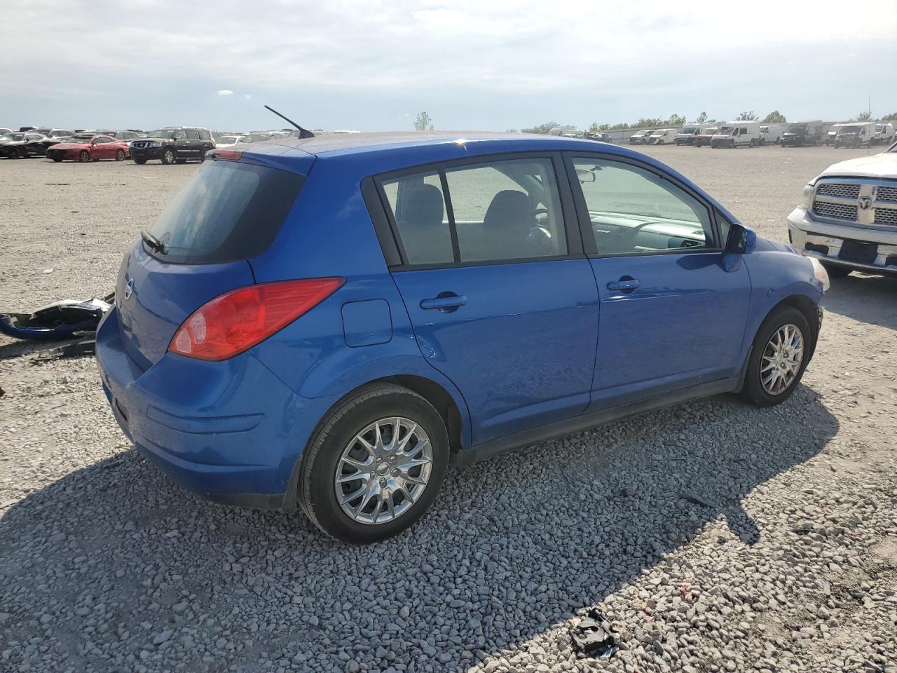 Lot #2825243956 2008 NISSAN VERSA S