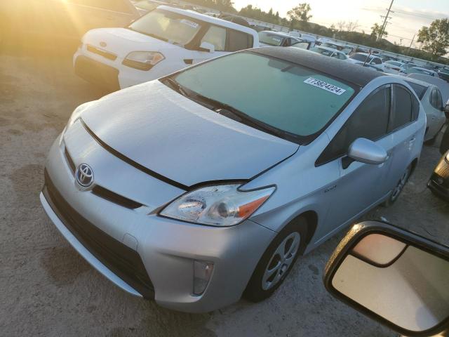 VIN JTDKN3DU6E1860589 2014 Toyota Prius no.1