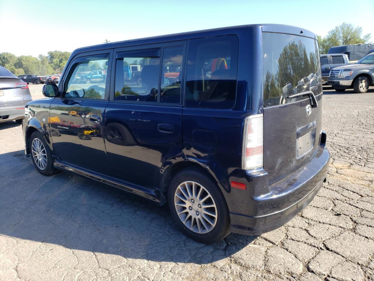 Lot #2938447574 2005 TOYOTA SCION XB