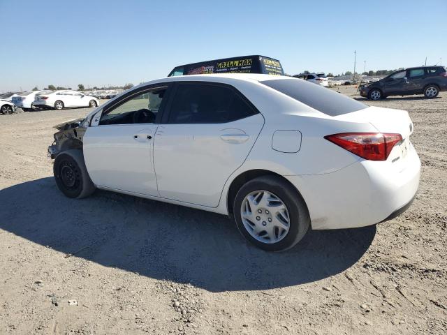 VIN 2T1BURHE9JC053854 2018 Toyota Corolla, L no.2