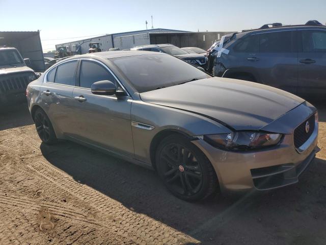 VIN SAJAJ4BV9HCP10771 2017 Jaguar XE, Premium no.4