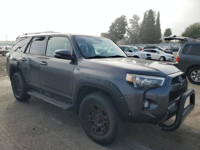 VIN JTEBU5JR1J5591320 2018 Toyota 4runner, Sr5/Sr5... no.4