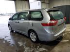 TOYOTA SIENNA photo