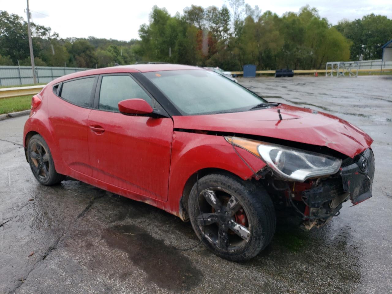 Lot #2947576800 2013 HYUNDAI VELOSTER