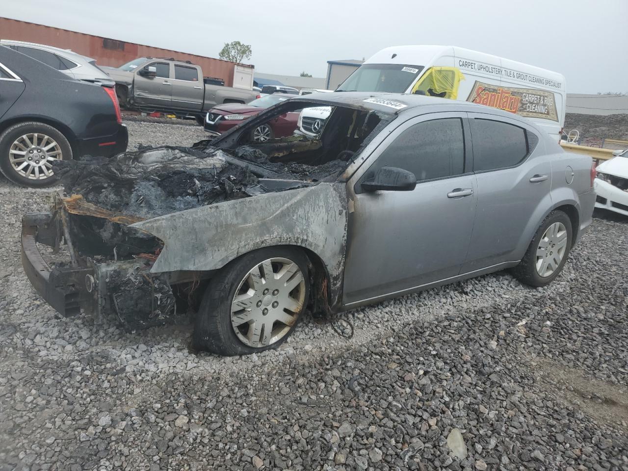 DODGE AVENGER SE