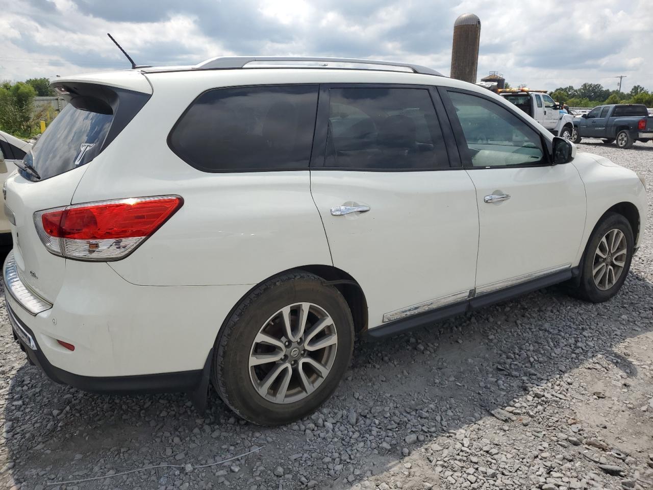 Lot #2923752569 2014 NISSAN PATHFINDER