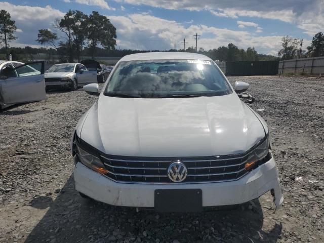 2017 VOLKSWAGEN PASSAT S - 1VWAT7A30HC025243