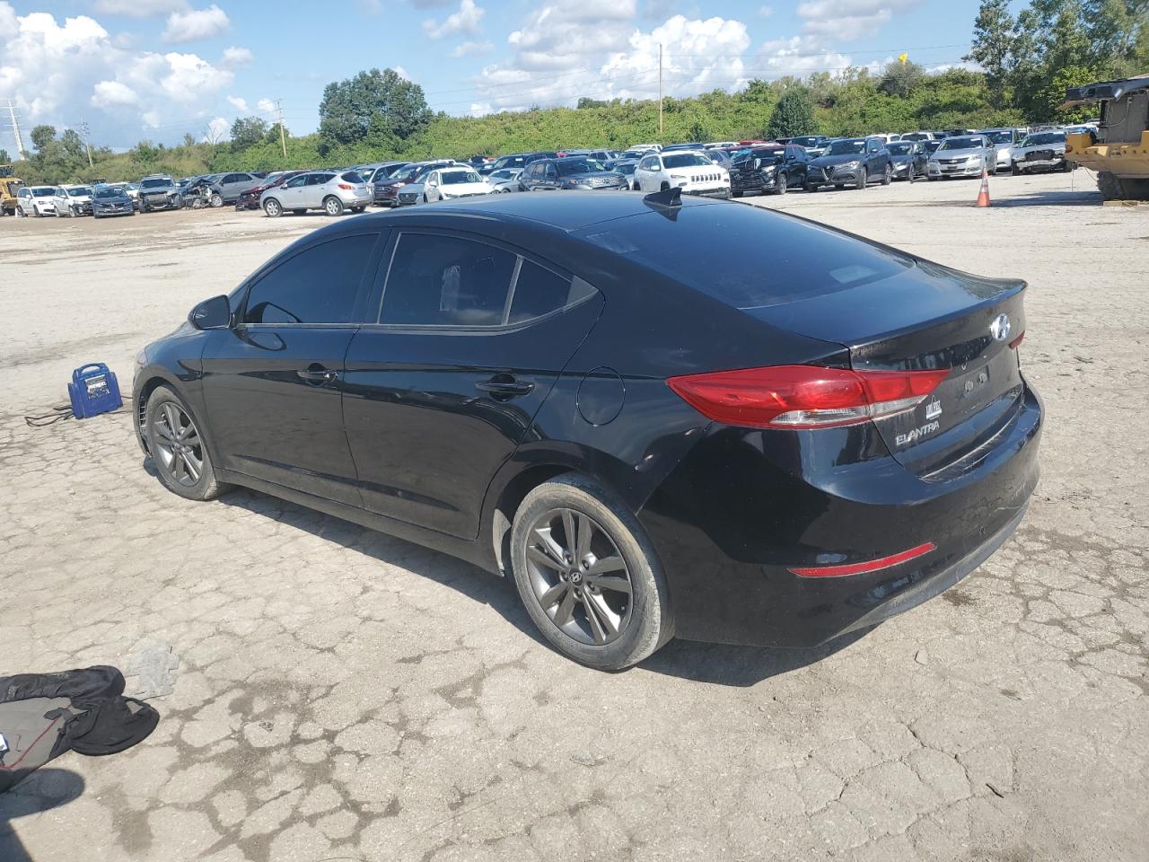 Lot #2859974166 2017 HYUNDAI ELANTRA SE