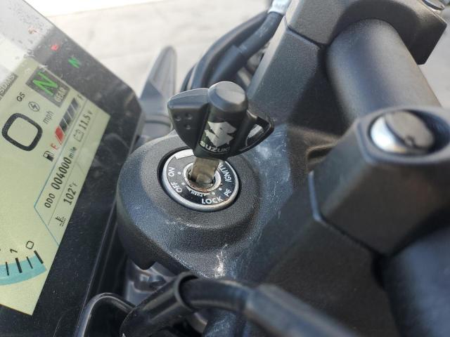 2024 SUZUKI GSX800 R JS1EM11B4R7100973