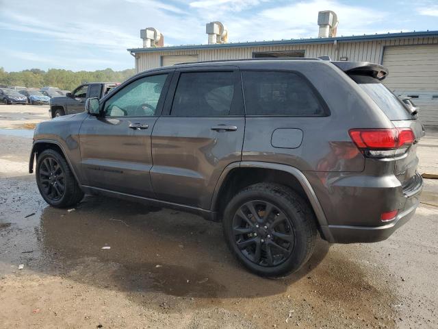 VIN 1C4RJFAG1KC809821 2019 Jeep Grand Cherokee, Laredo no.2