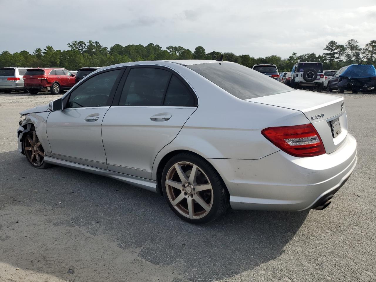 Lot #3034341107 2014 MERCEDES-BENZ C 250