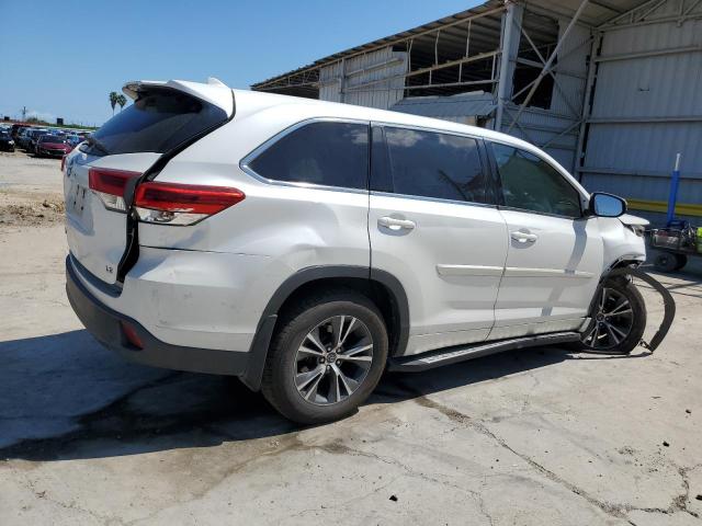 VIN 5TDZZRFHXJS249287 2018 Toyota Highlander, LE no.3