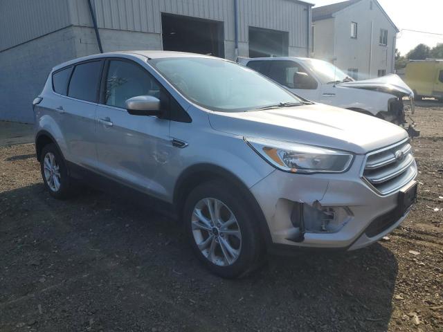 2017 FORD ESCAPE SE 1FMCU9G9XHUD78398  70920234