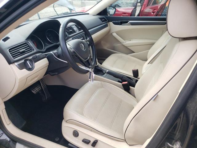 2017 VOLKSWAGEN PASSAT R-L - 1VWDT7A38HC055264