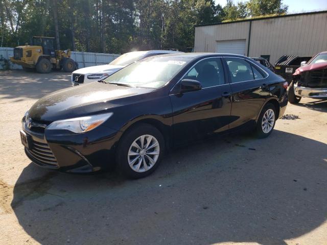 VIN 4T4BF1FK3FR510142 2015 Toyota Camry, LE no.1