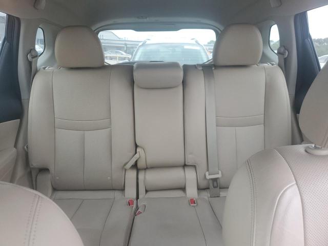 2015 NISSAN ROGUE S - 5N1AT2MV2FC767638