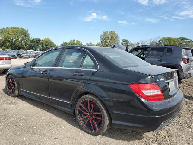 VIN WDDGF8ABXDR250798 2013 Mercedes-Benz C-Class, 3... no.2