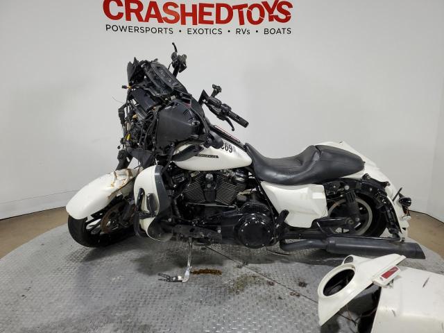 2018 HARLEY-DAVIDSON FLHXS STRE - 1HD1KRC19JB682176